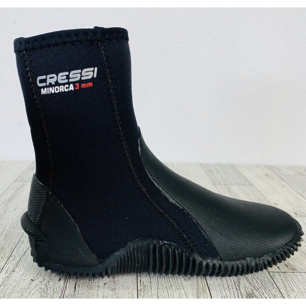 Cressi Minorca 3mm Hi top Water Sport SCUBA Boots Mens Size 5 , Womens Size 6